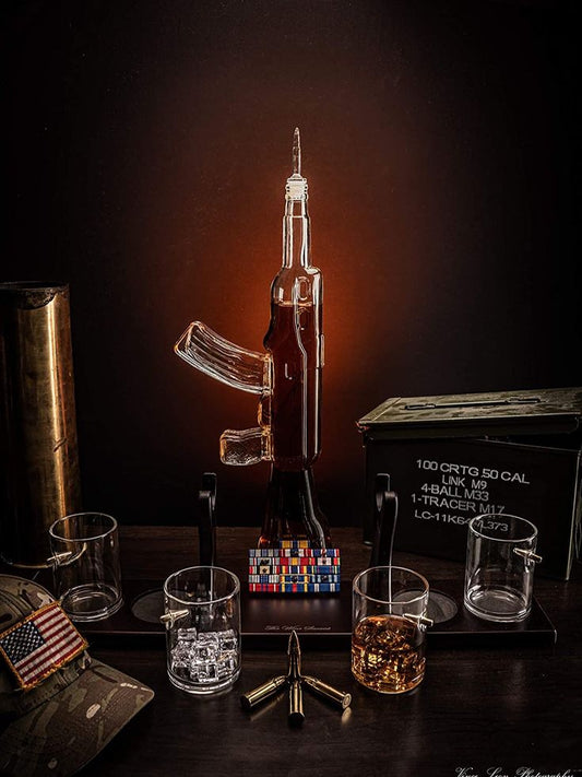 Rifle Decanter Set